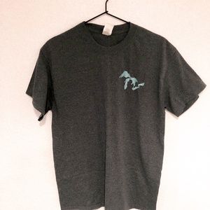 Vintage Great Lakes embroidered tee